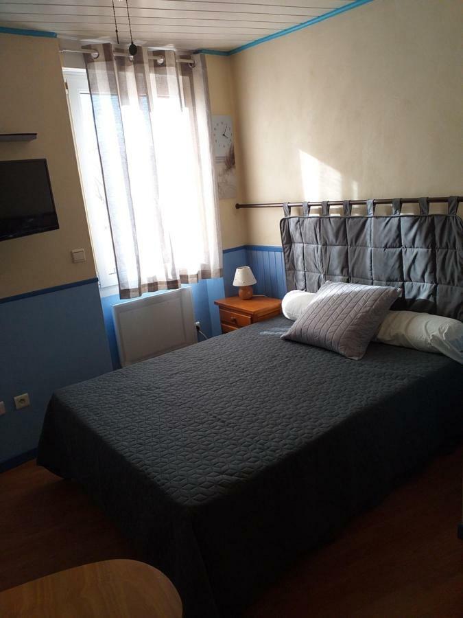 Appartement F2 tout équipé avec terrasse - 66 Salses le Chateau Extérieur photo